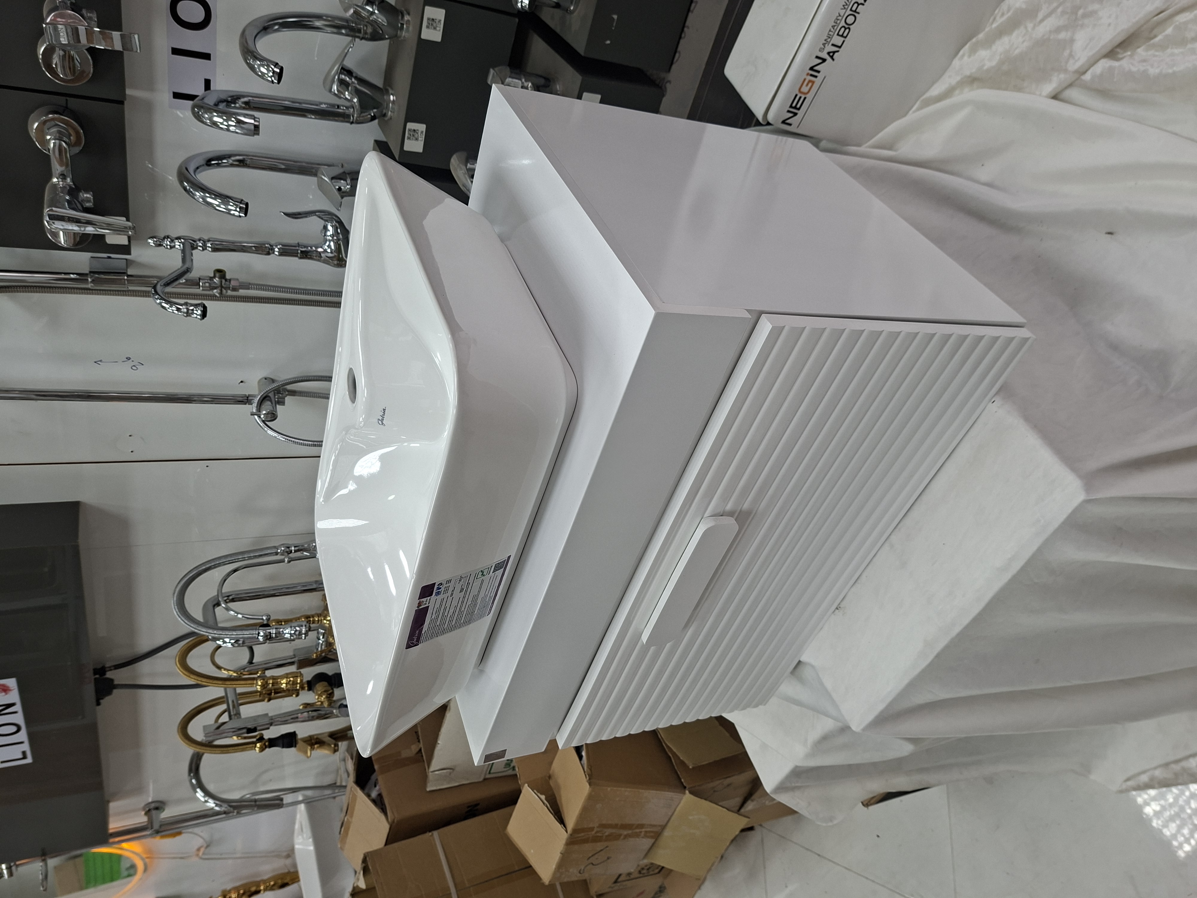روشویی کابینتی pvc ضد اب ۴۰در۶۰